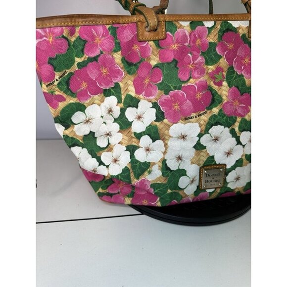 Dooney & Bourke Beautiful Pink And White Floral Print Leather Tote - Picture 5 of 12